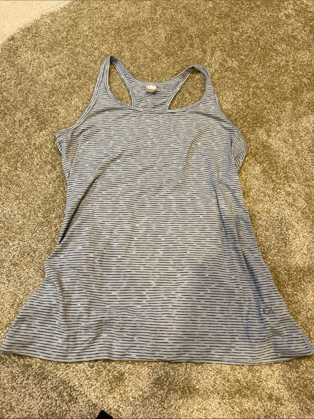 Lot of 4 Razorback Tanks (2 Gap, 1 Nike, & 1 90*) & 1 Pair of RBX Leggings